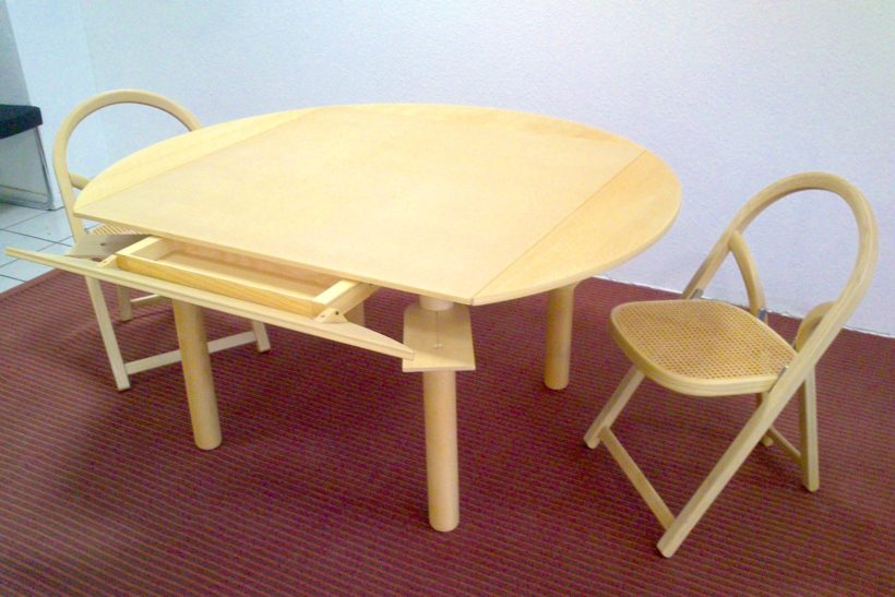 Crassevig, Spieltisch, Tisch, Stuhl, Holz, Esche, Klappstuhl, Rohrgeflecht, 80er Jahre